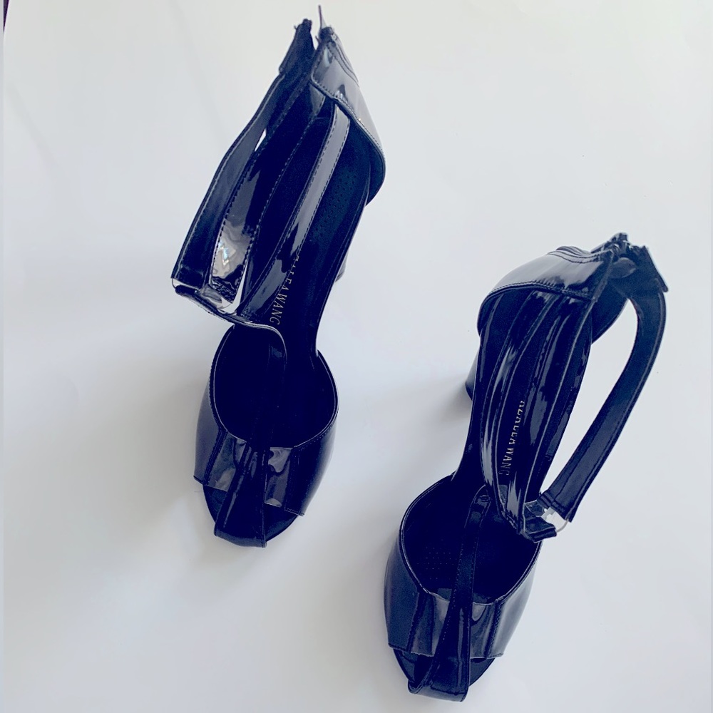 AZALEA WANG patent leather heel!